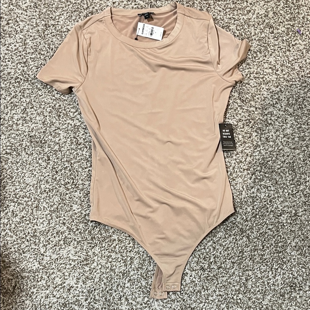 Express Short Sleeve Bodysuit in Beige